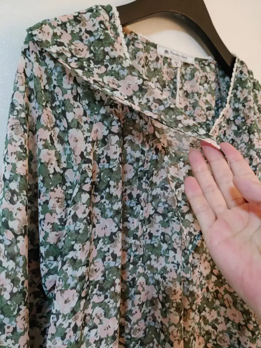 thumbnail-4